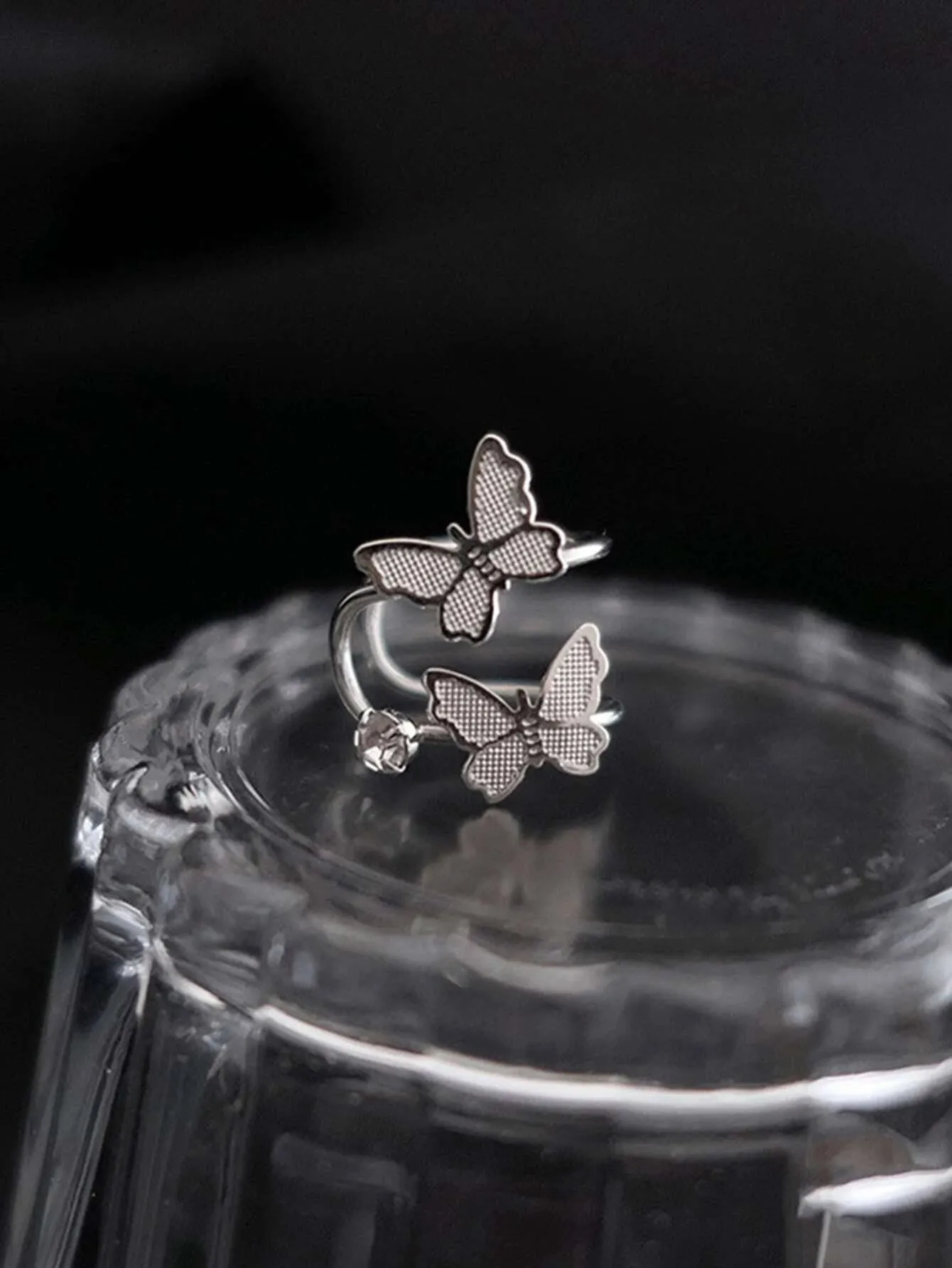 14292 1b-004 Ear Cuff diseño de mariposa 1 Pza