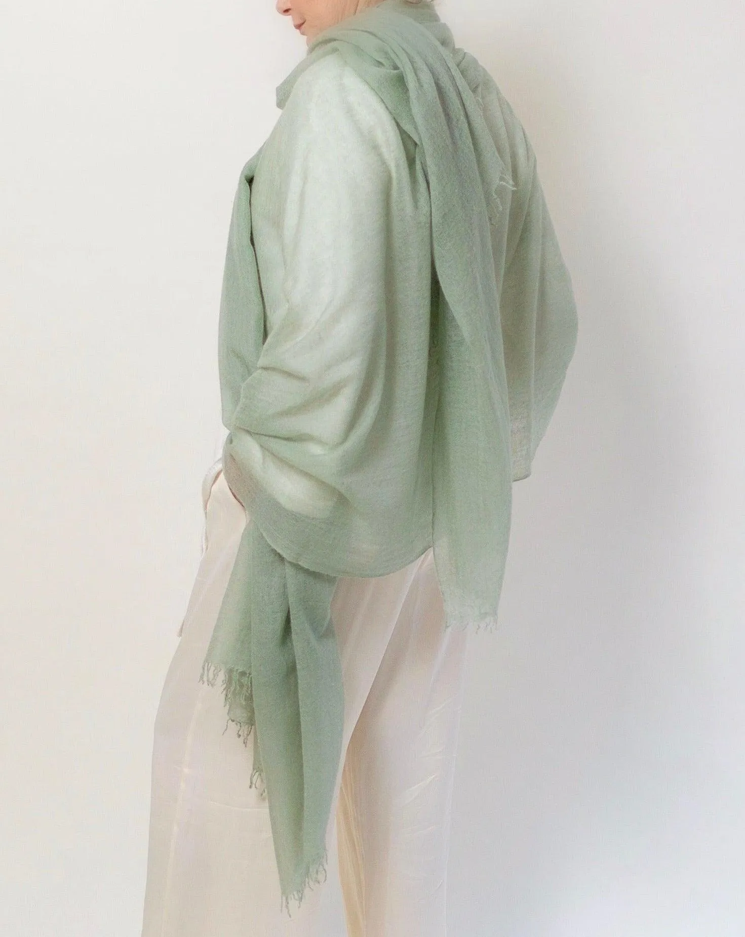 PURE CASHMERE WRAP CELADON