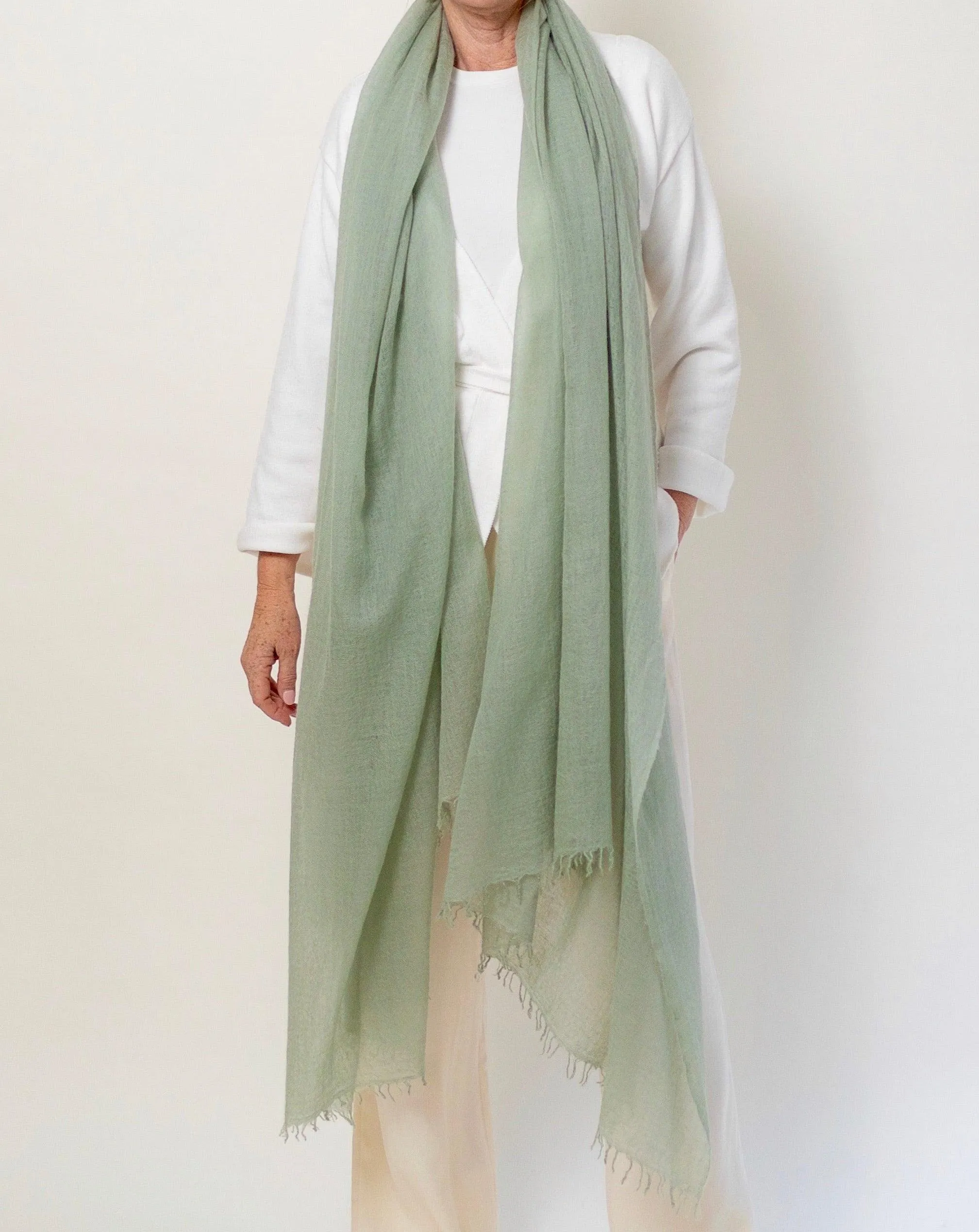 PURE CASHMERE WRAP CELADON